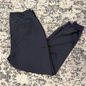 Mandala Jogger Scrubs - Medium - excellent condition